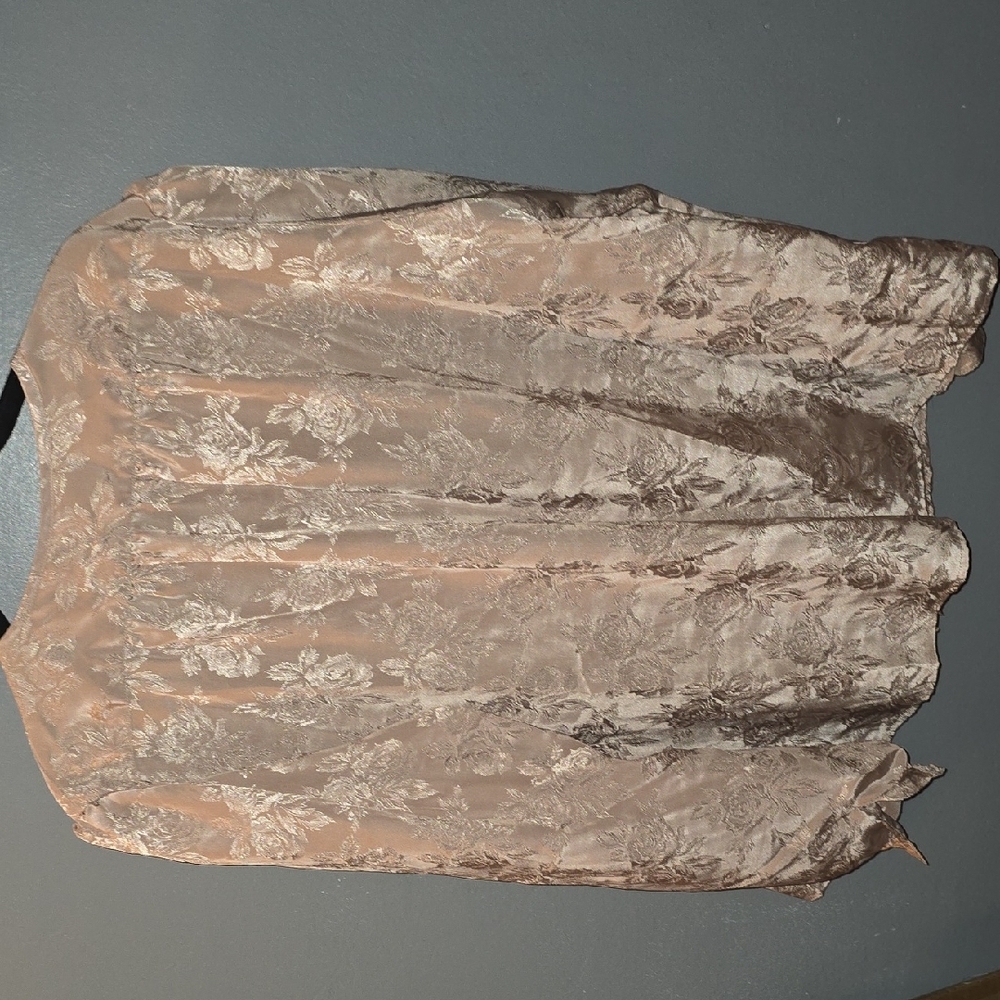 Elle Cream Satin Robe Intimates - Picture 3 of 3